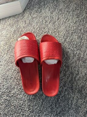 Women’s Red Leather Slide Sandals with Textured Strap